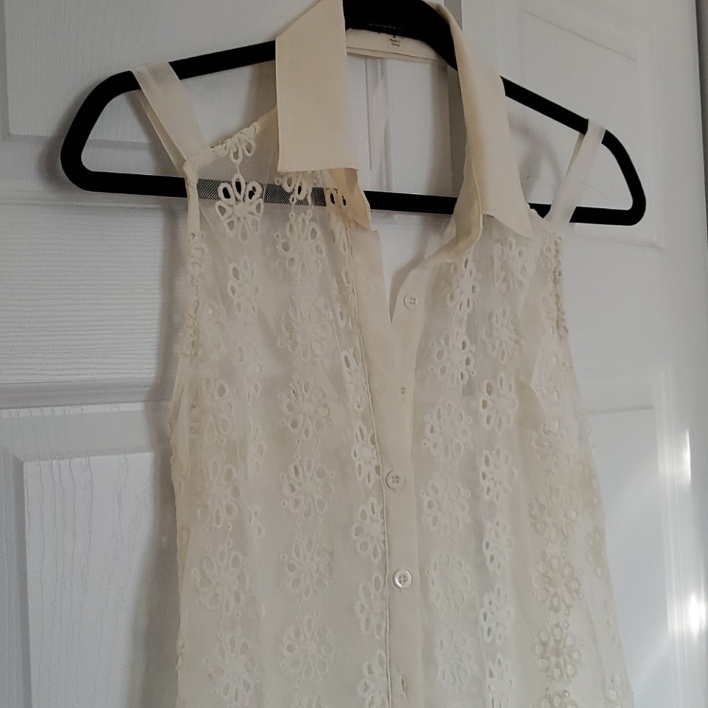 Nwot Crochet Sheer Cold shoulder